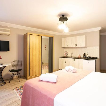 Sirena'S Suites อิสตันบูล ภายนอก รูปภาพ