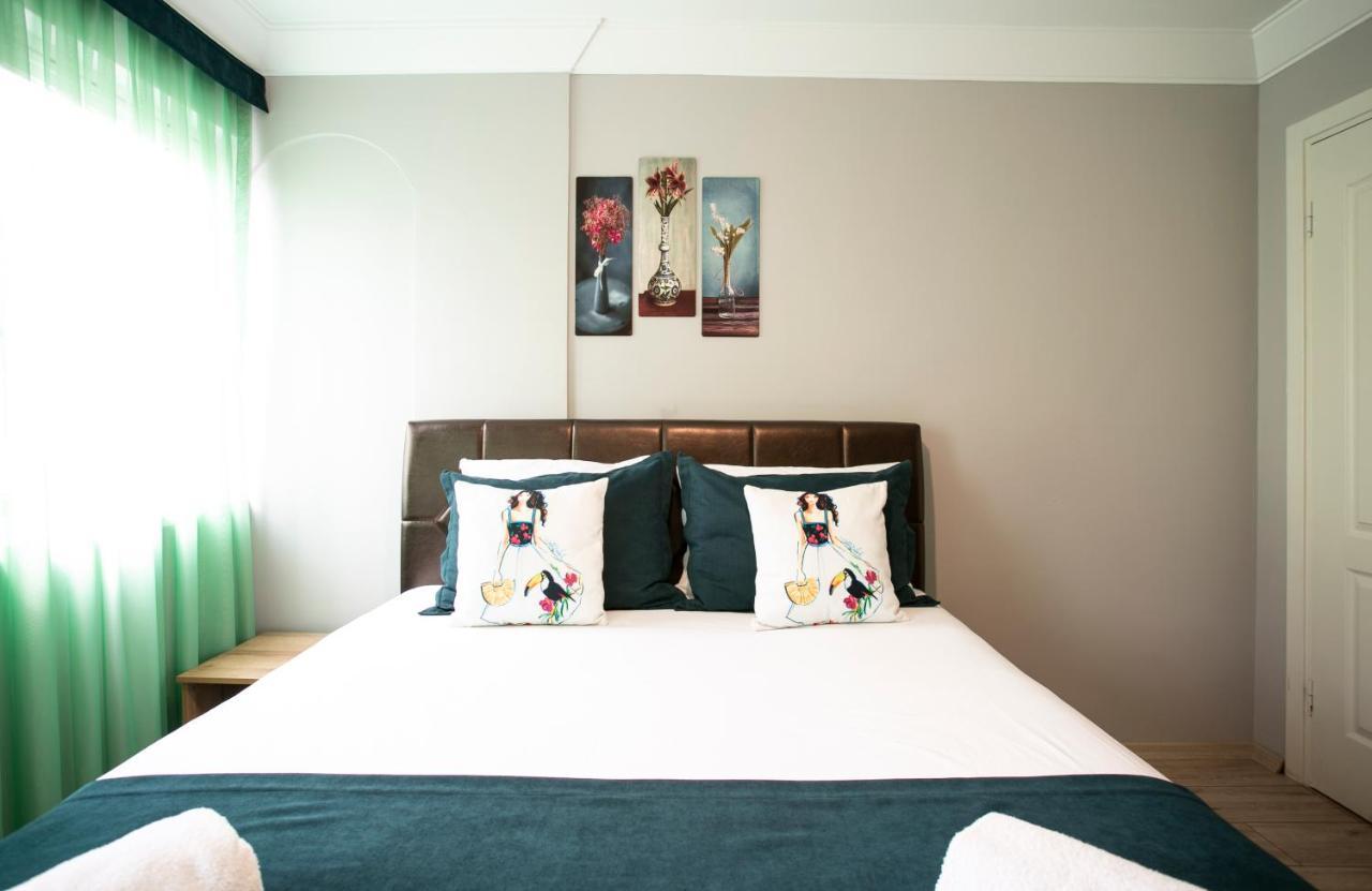 Sirena'S Suites อิสตันบูล ภายนอก รูปภาพ
